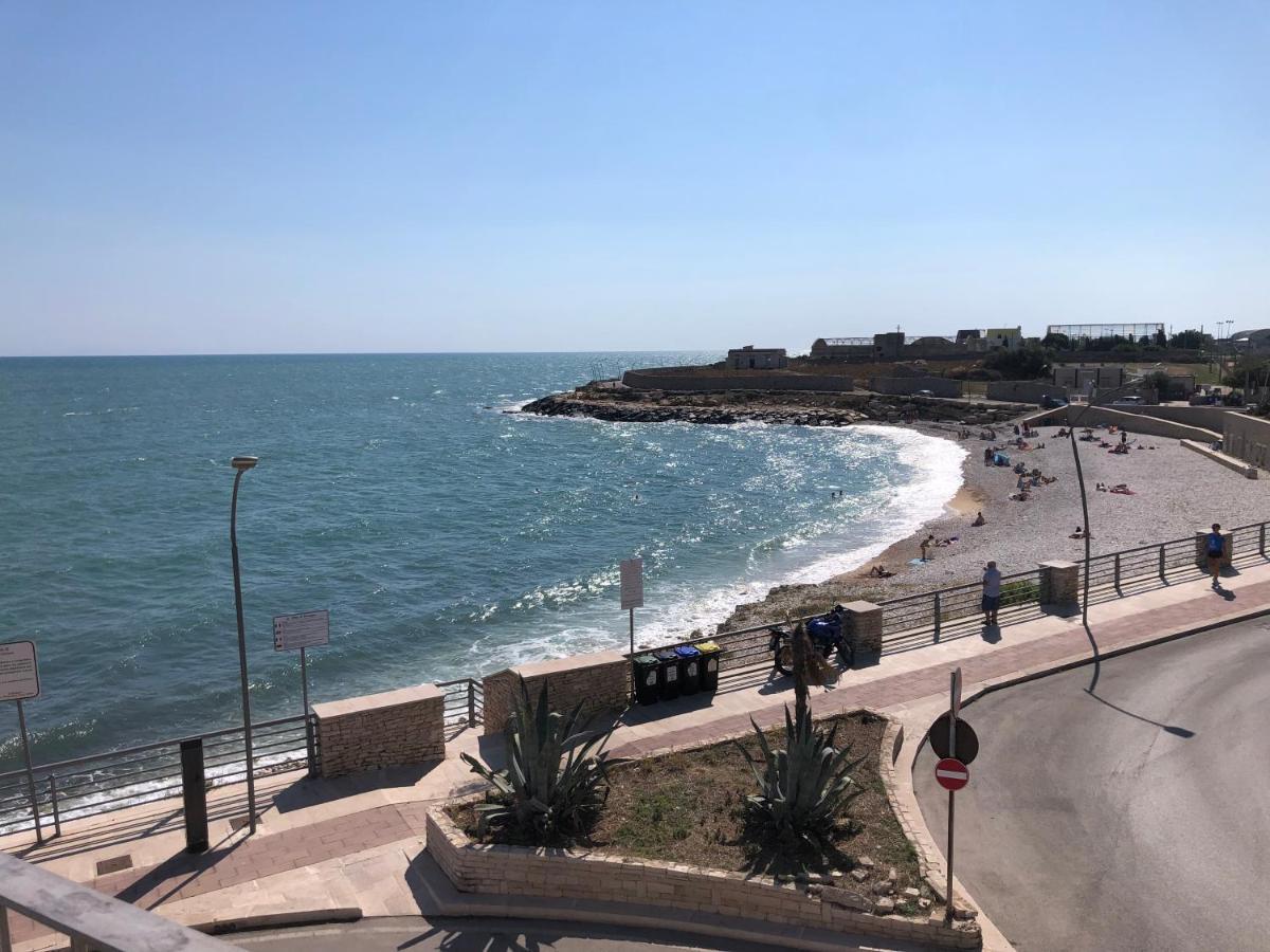 Loft sul mare Villa Bisceglie Exterior foto