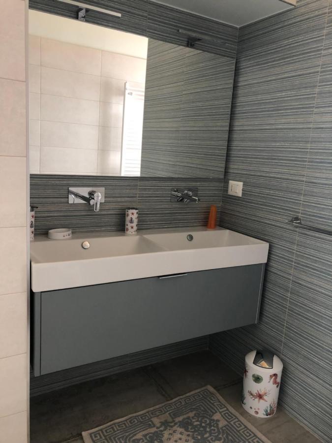 Loft sul mare Villa Bisceglie Exterior foto